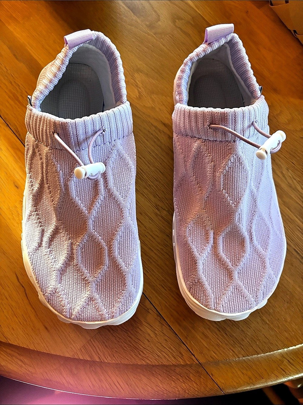 Nimbao lavender Knit Slip-On Sneakers.  New